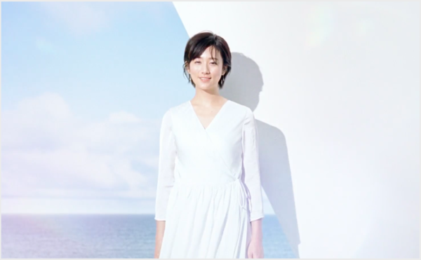 資生堂haku Cmに出演の白ワンピースの女優は誰 シミの記憶 Yutori Channel