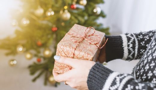 大学生の彼氏が喜ぶ予算1万円以内のクリスマスプレゼントを紹介！【2018】